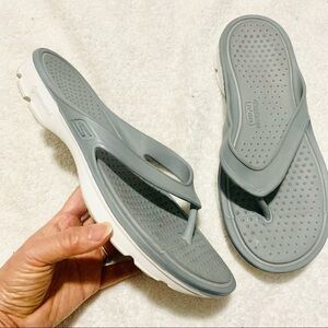 Skechers H2GO Tidal Wave Sandal Light Grey women’s size 10